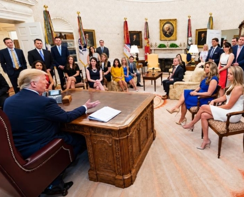 U.S. president meets with business leaders to discuss policy and strategic priorities.